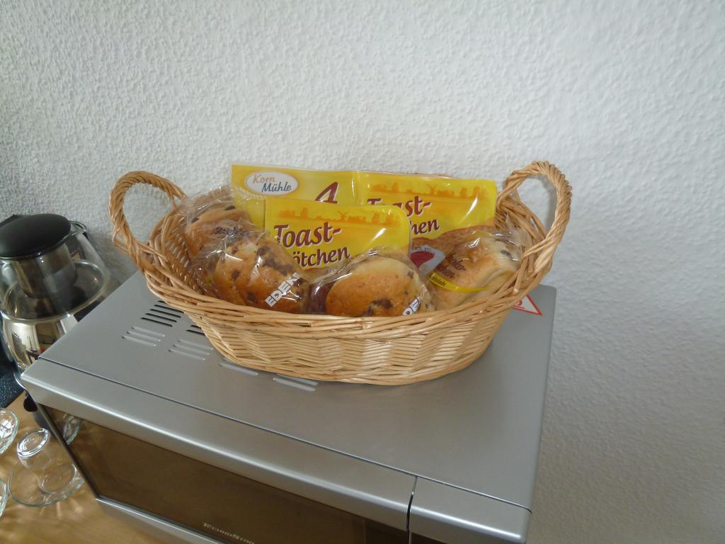 Airport Apartment Dusseldorf Room photo