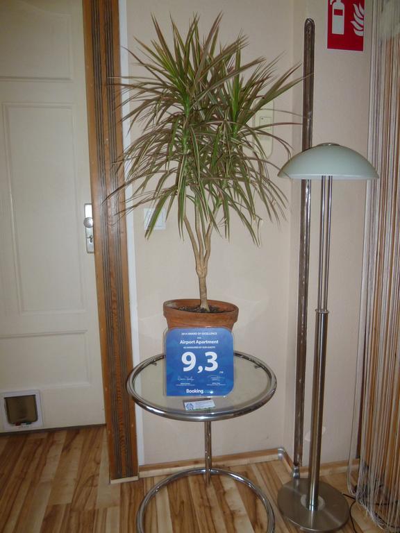 Airport Apartment Dusseldorf Exterior photo