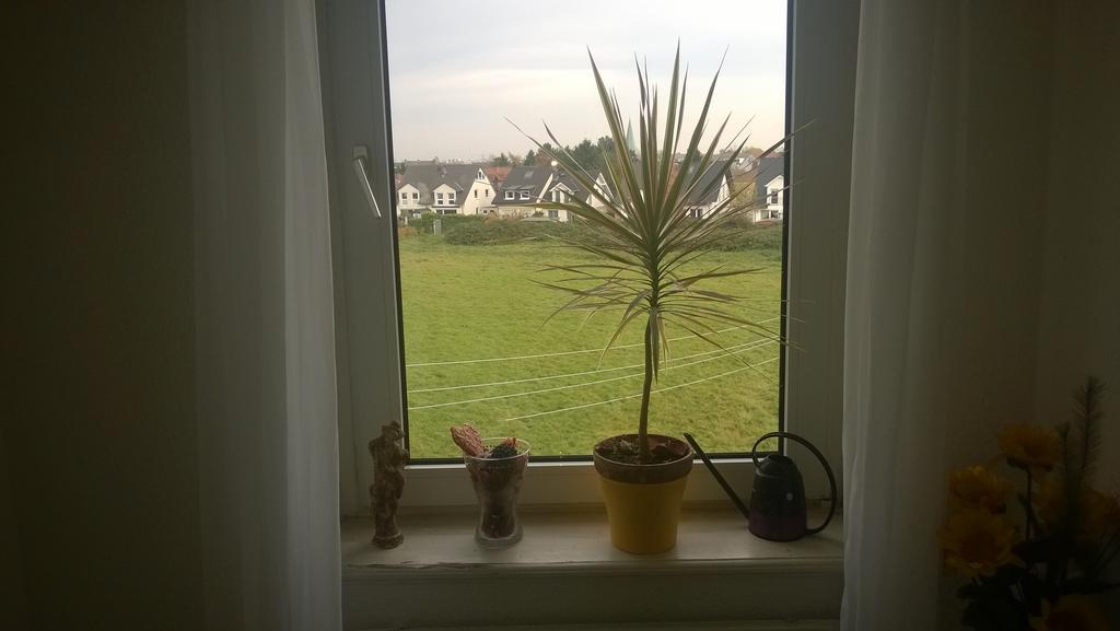 Airport Apartment Dusseldorf Room photo